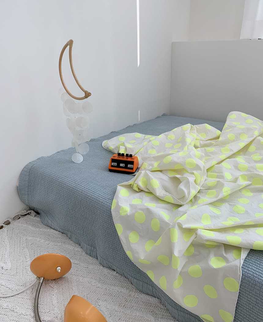 Lunar Capiz Shell & Bamboo Hanging – Ethereal Moon Chime - StarMeez