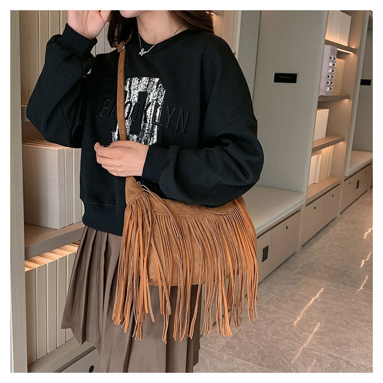 Fringe Vegan Messenger Bag – Free-Spirited & Timeless - StarMeez