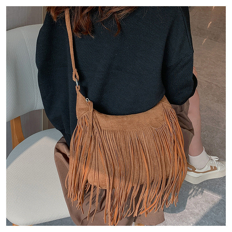 Fringe Vegan Messenger Bag – Free-Spirited & Timeless - StarMeez