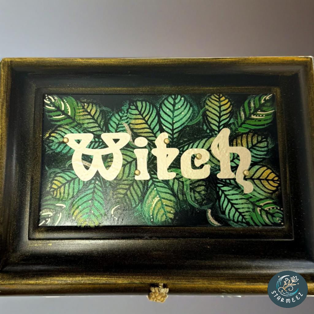 The Green Witch – Artistically Reimagined Jewellery Box