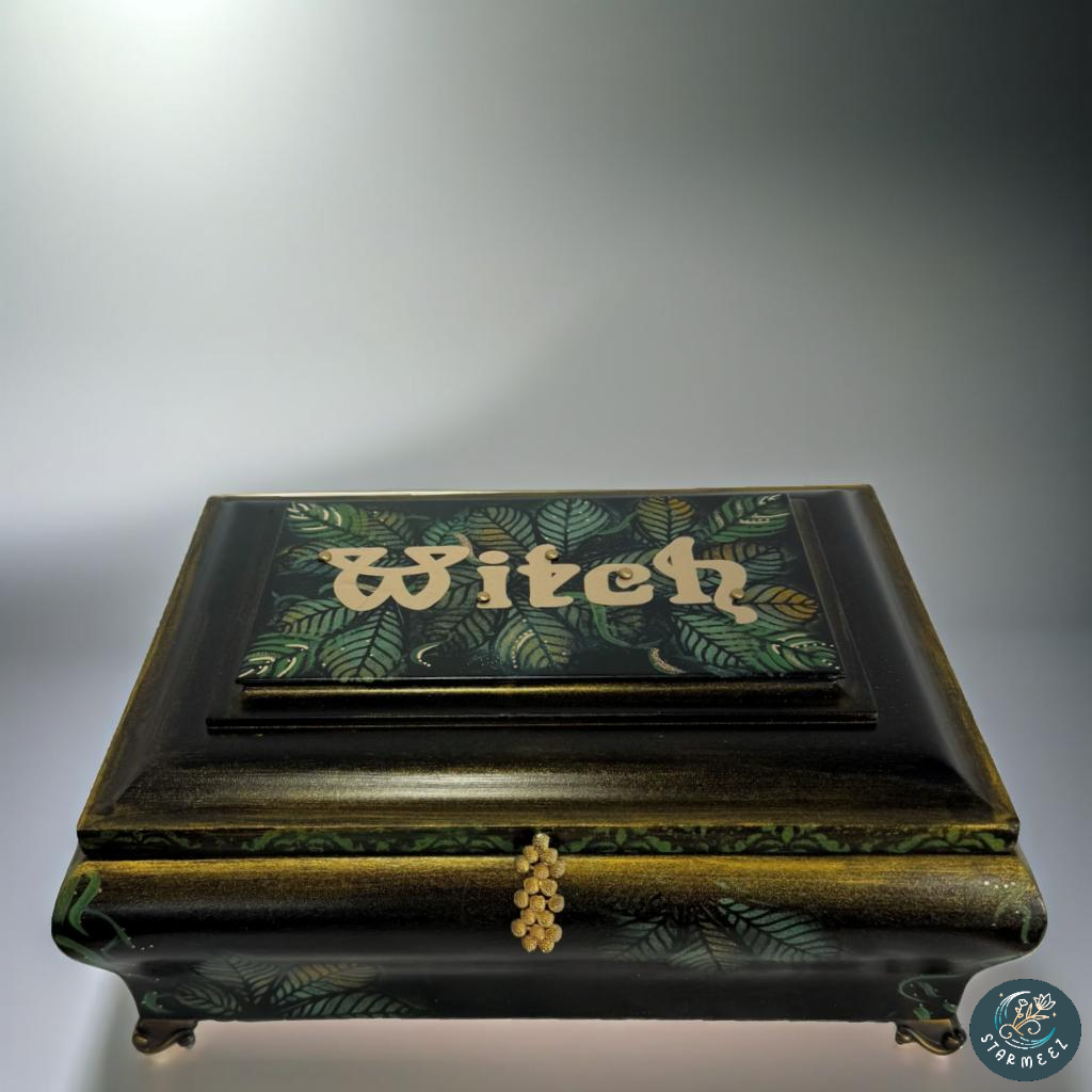 The Green Witch – Artistically Reimagined Jewellery Box